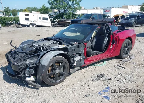 2014 Chevrolet Corvette z USA, uszkodzony, nr VIN 1G1YB2D73E5115954